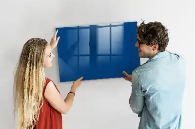 Beschreibbare Magnettafel für die Küche in Marineblau