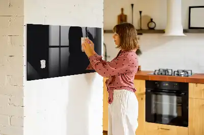 Beschreibbare Magnettafel für die Küche in Schwarz