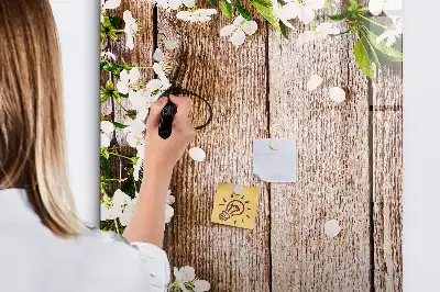 Beschreibbare Magnettafel mit Motiv Blumen auf Holzbrettern