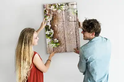 Beschreibbare Magnettafel mit Motiv Blumen auf Holzbrettern