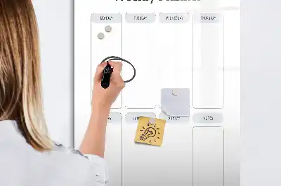 Wochenplaner aus Magnettafel beschreibbare Ausführung