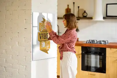 Magnettafel beschreibbar mit dem Design Nur gute Schwingungen