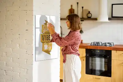 Magnettafel beschreibbar mit dem Design Nur gute Schwingungen