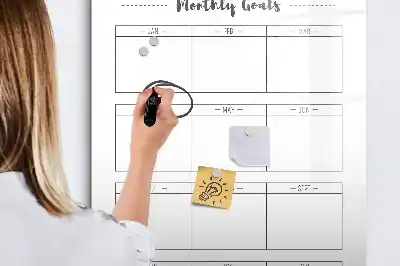 Magnetische Schreibtafel für Monatsziele mit praktischer Monatsübersicht