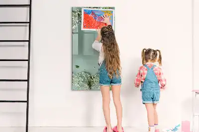 Schleierkraut als beschreibbare Magnettafel