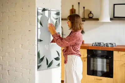Magnettafel beschreibbar mit Rahmen aus grünen Blättern