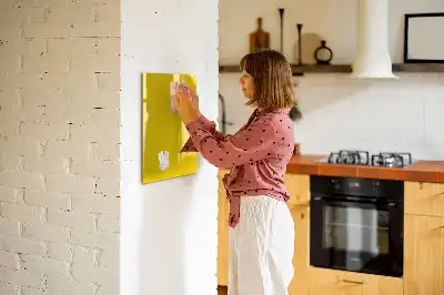 Beschreibbare Magnettafel in Hellgelb