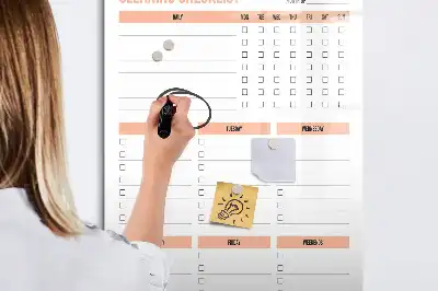Magnettafel zum Schreiben als praktische Putzliste