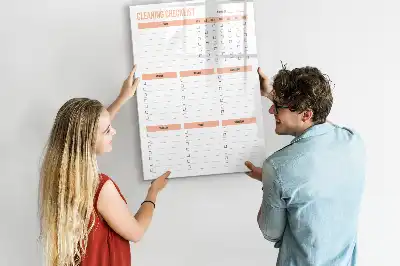 Magnettafel zum Schreiben als praktische Putzliste