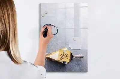 Magnettafel zum Beschreiben in Tortenstück-Form