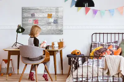 Schreib-Magnettafel aus Holzpaneelen