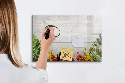 Schreib-Magnettafel mit Motiv Gemüse auf dem Tisch