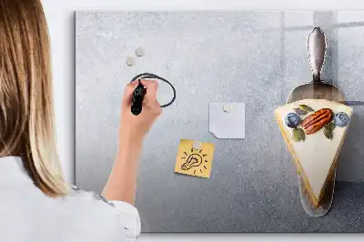 Schreib-Magnettafel in Tortenstück-Form