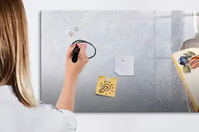 Schreib-Magnettafel in Tortenstück-Form