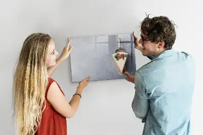 Schreib-Magnettafel in Tortenstück-Form