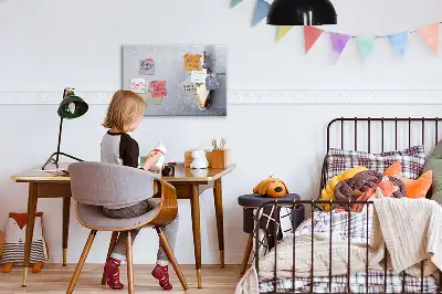 Schreib-Magnettafel in Tortenstück-Form