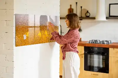 Beschreibbare Magnettafel in Bier-Optik