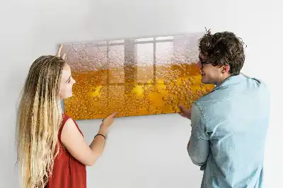 Beschreibbare Magnettafel in Bier-Optik