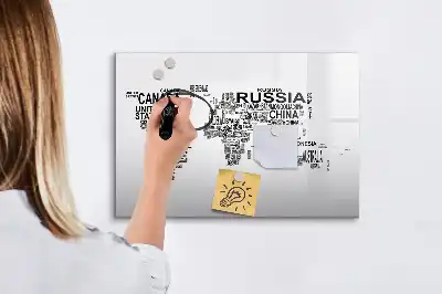 Schreib-Magnettafel mit Kontinenten aus Buchstaben