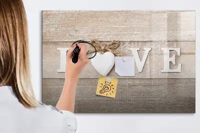 Schreib-Magnettafel mit dem Schriftzug Liebe