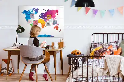 Beschreibbare Magnettafel mit Motiv einer abstrakten Weltkarte