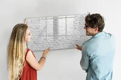 Beschreibbare Magnettafel im Ziegelwand-Design