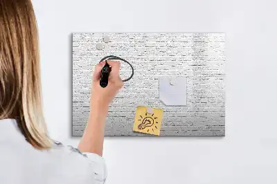 Beschreibbare Magnettafel im Ziegelwand-Design