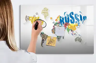 Beschreibbare Magnettafel in Form einer Weltkarte aus Text