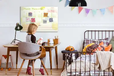 Beschreibbare Magnettafel als praktischer Familienplaner