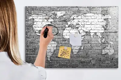 Beschreibbare Weltkarte auf Ziegeln