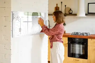 Beschreibbare Magnettafel zur Wochenplanung