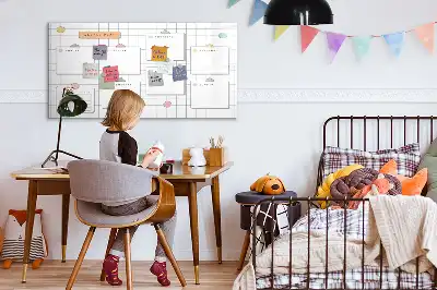 Beschreibbare Magnettafel mit Wochenplanung