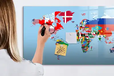 Beschreibbare Magnettafel mit Weltkartenmotiv und Flaggen