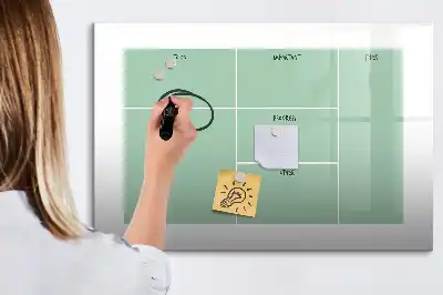 Schreibtisch-Organizer mit integrierter Schreib-Magnettafel