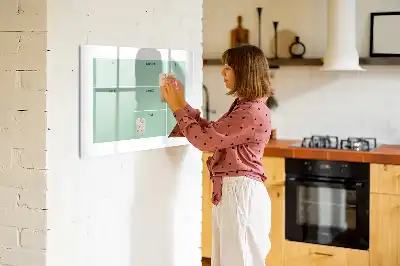 Schreibtisch-Organizer mit integrierter Schreib-Magnettafel