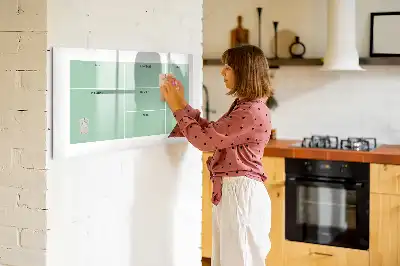 Schreibtisch-Organizer mit integrierter Schreib-Magnettafel