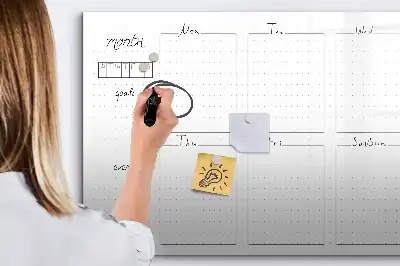 Beschreibbare Magnettafel zur Wochenplanung
