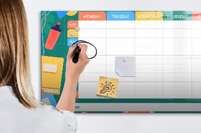 Beschreibbare Magnettafel mit Stundenplan