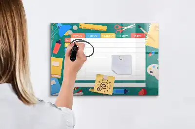 Beschreibbare Magnettafel mit Stundenplan