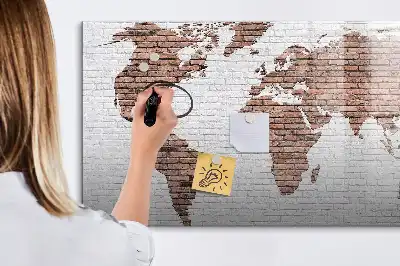 Beschreibbare Weltkarte auf Ziegeln