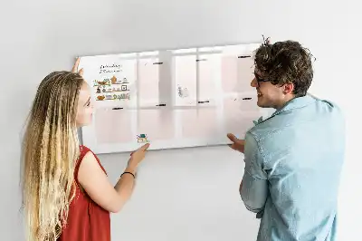 Wochenplaner als beschreibbare Magnettafel