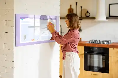 Schreib-Magnettafel in der Farbe Rosa als Jahresplaner