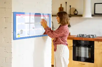 Schreib-Magnettafel als praktischer Monatsplaner