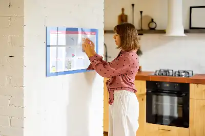 Schreib-Magnettafel als praktischer Monatsplaner