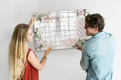 Beschreibbare Magnettafel mit Rosen-Design