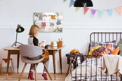 Beschreibbare Magnettafel mit Rosen-Design