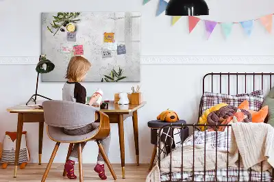 Beschreibbare Magnettafel mit minimalistischem Oliven-Motiv