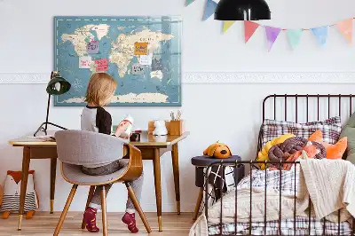 Magnetische Memoboard-Weltkarte im Vintage-Design zum Beschreiben