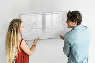 Magnetische Schreibtafel Ausführung mit Holzbretteroptik