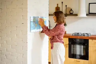 Politische Weltkarte mit magnetischer Schreiboberfläche